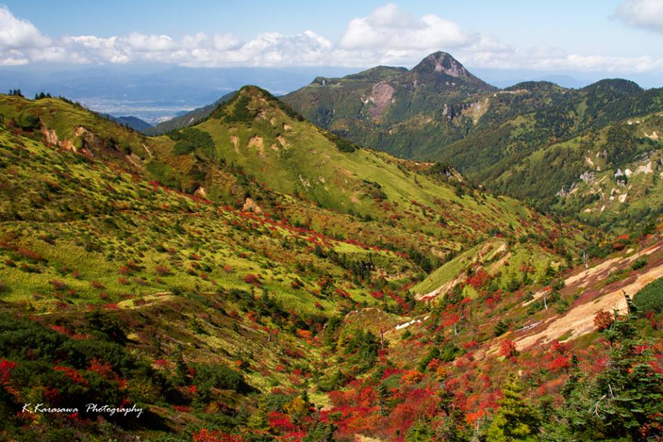 渋峠の紅葉は、景色の宝箱です。